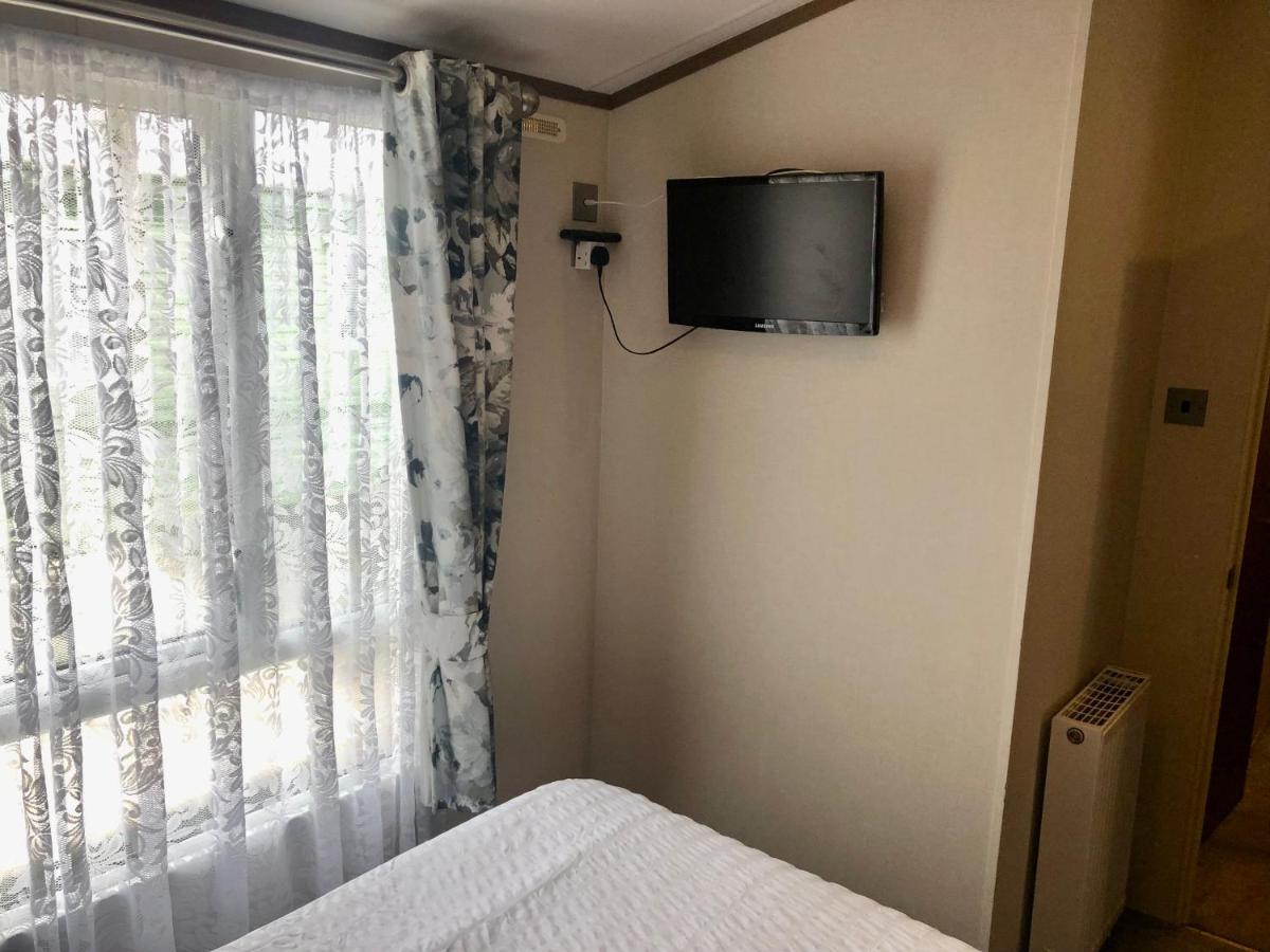 Caravan Hire Golden Sands Sea Front Kinmel Bay ภายนอก รูปภาพ